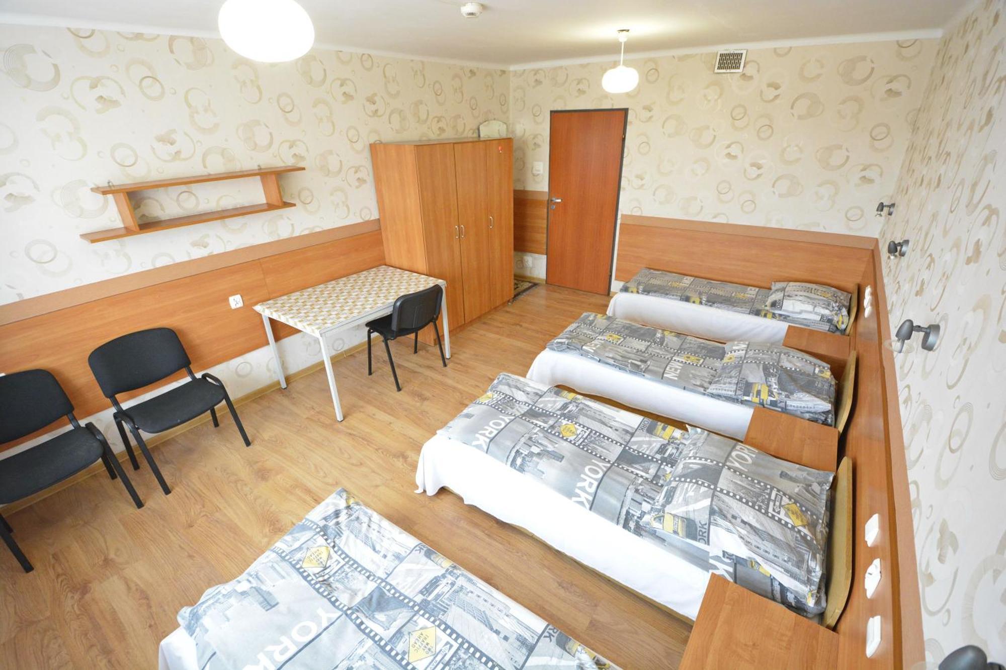 Twoj Hostel รูดา ชลอสกา ภายนอก รูปภาพ