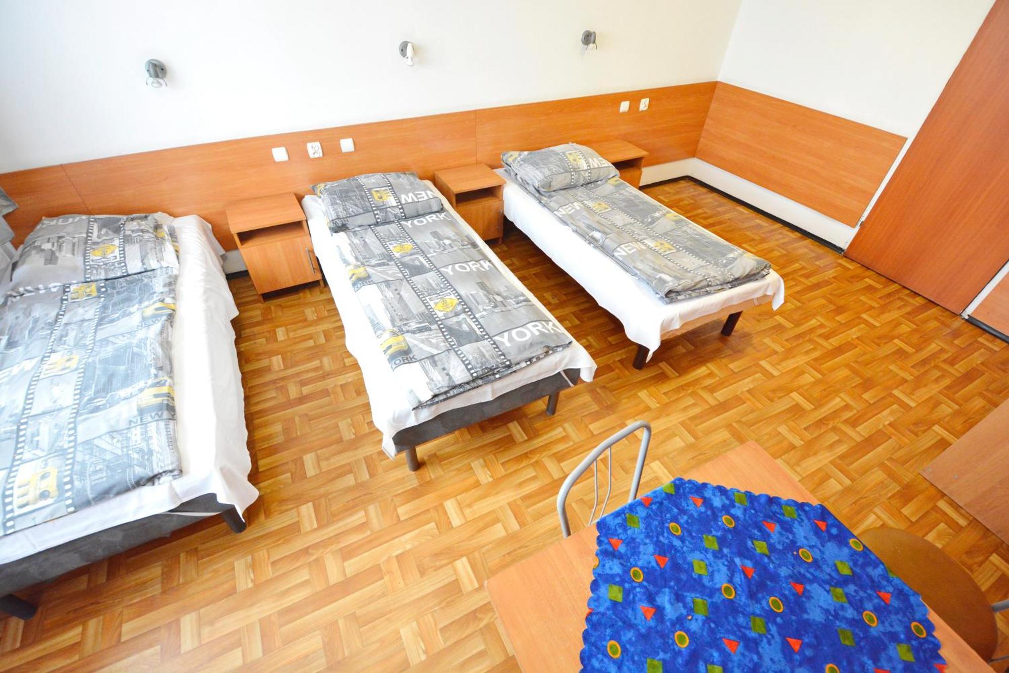 Twoj Hostel รูดา ชลอสกา ภายนอก รูปภาพ