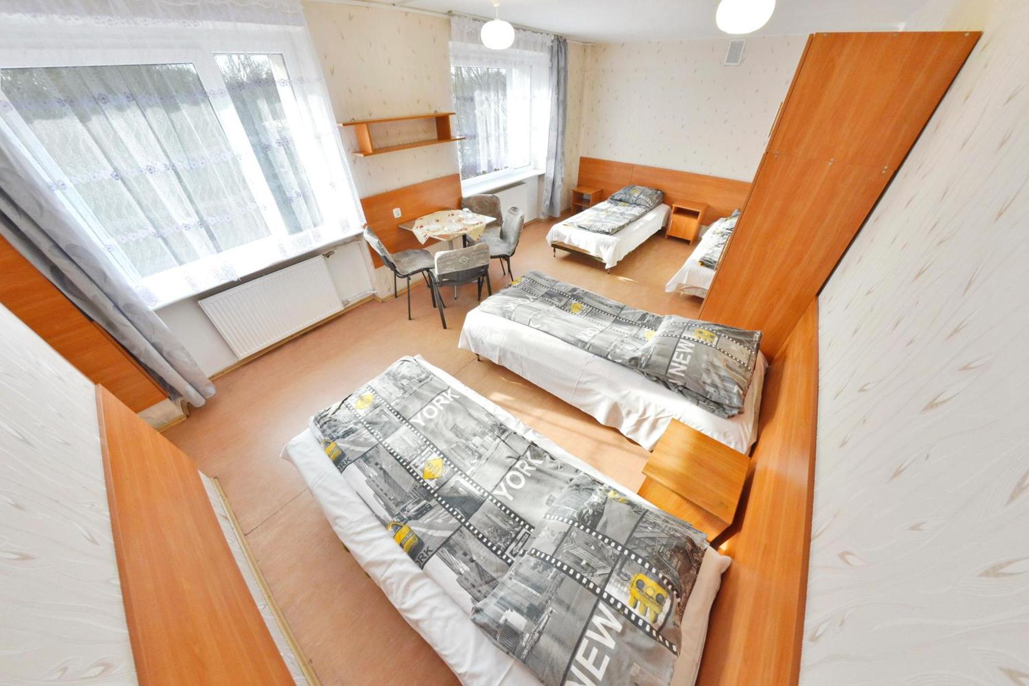 Twoj Hostel รูดา ชลอสกา ภายนอก รูปภาพ