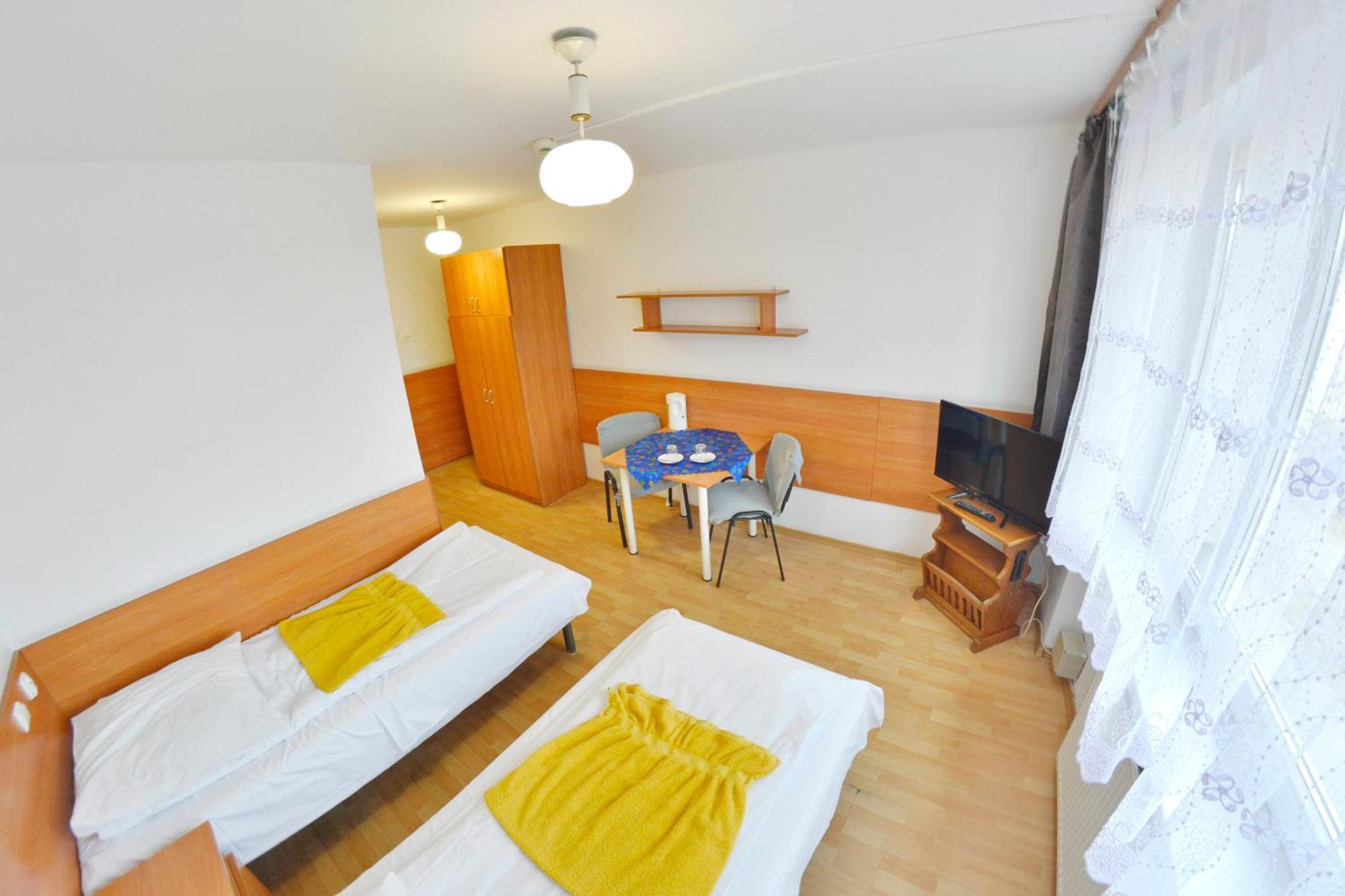 Twoj Hostel รูดา ชลอสกา ภายนอก รูปภาพ